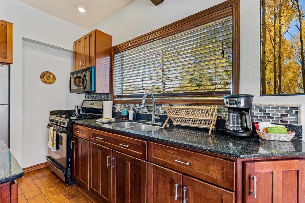 弗拉格斯塔夫Delightful 1 Bdrm Country Club Retreat With Mt Elden Views!别墅 外观 照片